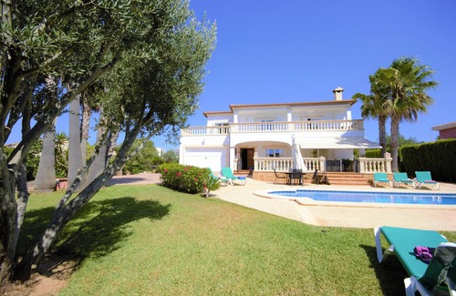 Sa Torre Villa | MAGNIFICENT VILLA WITH SEA AND MOUNTAIN IDEAL FOR FAMILIES WITH POOL