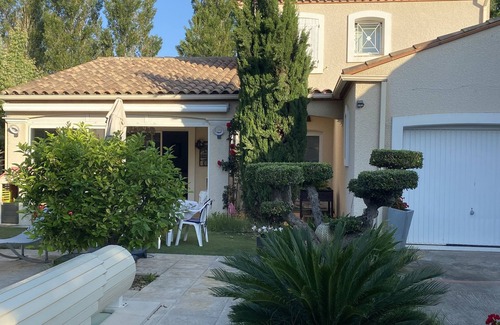 Toulouges Villa | Magnificent villa with air-conditioned pool 10 minutes from beaches and 30 minutes from Spain.