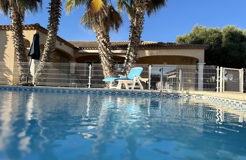 Sauvian Villa | Magnifique Villa 5 Chambres, Piscine, Jardin