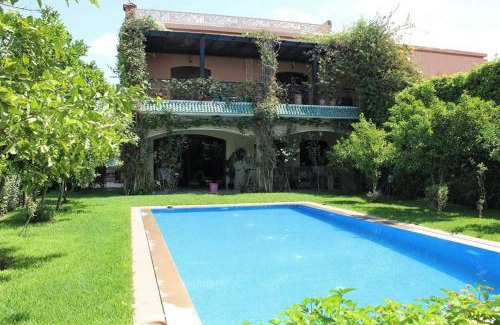 Targa Villa | Magnifique villa avec piscine chauffée que pour famille