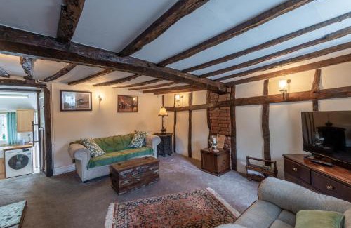 Wellington House | Magnolia Cottage