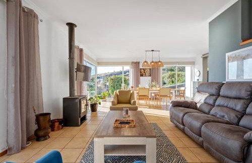 Estreito da Calheta Villa | Magnolia Sunsets