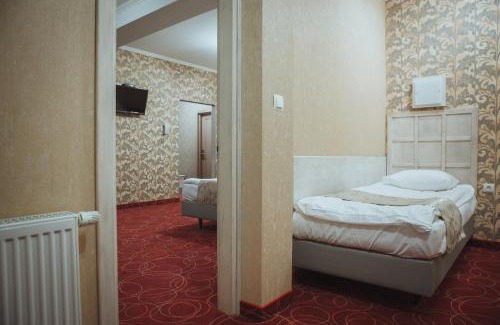 Berehove Hotel | Magnum