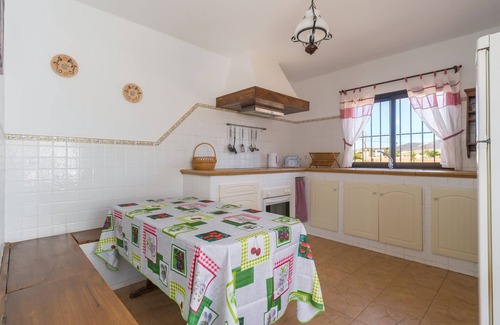 Tetir House | Mahostly Rosette House B