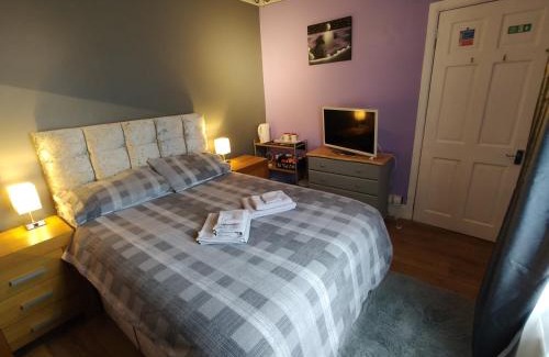 Ollerton House | Maid Marion's Retreat