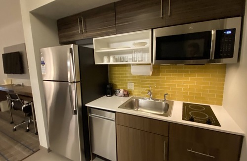 Camden Hotel | MainStay Suites East Camden