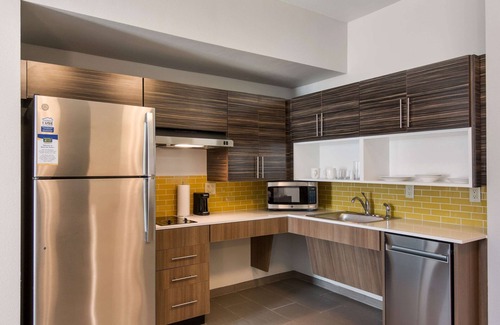 Camden Hotel | MainStay Suites East Camden