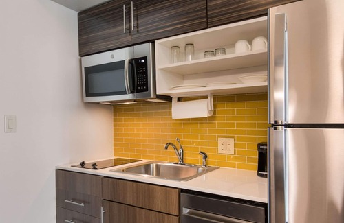 Camden Hotel | MainStay Suites East Camden