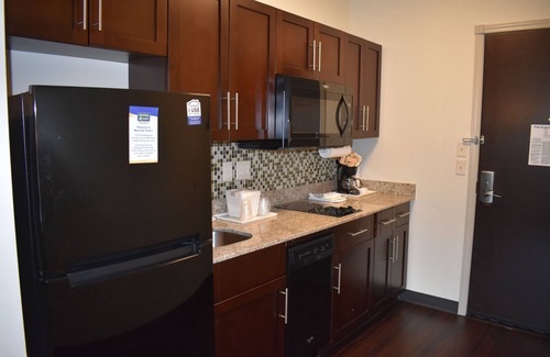 Moab Hotel | MainStay Suites Moab near Arches National Park