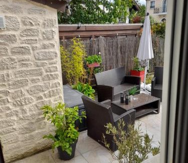 Saint-Brice-sous-Foret Apartment | Maison à 20 min de Paris et liaison CDG (transports à 5 min à pied)