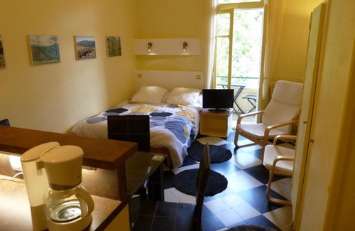 Prats-de-Mollo-la-Preste Apartment | Maison Baxter