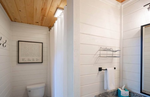 Dillard Cottage | Maison Blanche @ Julep Farms near Highlands, NC