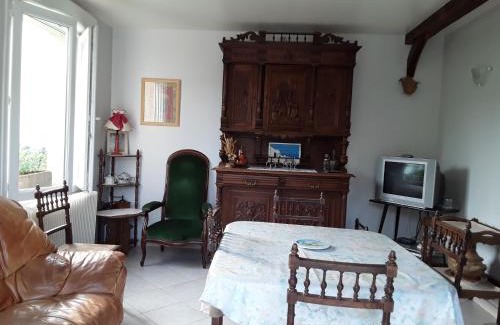 Serquigny House | Maison(Clesanie)