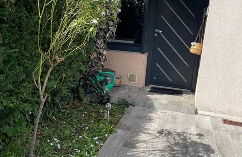 Roissy-en-Brie House | Maison de Ville Entre Disneyland et Paris