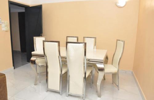 Littoral Department Apartment | Maison Houdji, près de la lagune