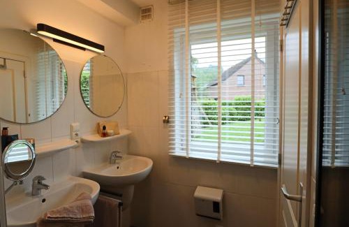 Barvaux House | Maison Violette