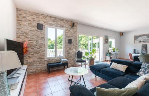 Saint-Laurent-de-Neste House | Maison Zoé- Haute pyrenees
