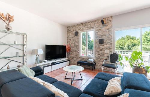 Saint-Laurent-de-Neste House | Maison Zoé- Haute pyrenees