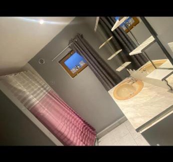 Denain Apartment | Maisonette de plain pied à 5 à pied de la gare de denain.