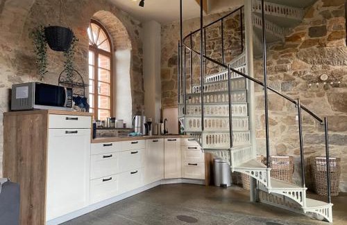 Buhlau Apartment | Maisonettewohnung mit SAUNA, für 2-10 Personen, Nähe Sächsische Schweiz, Dresden