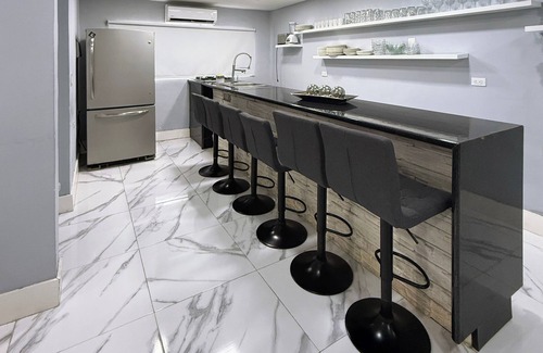 Downtown Cancun Villa | Majestic Blue Bay of Cancun - Up to 14 Pax