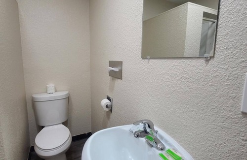 Klamath Falls Hotel | Majestic Inn And Suites