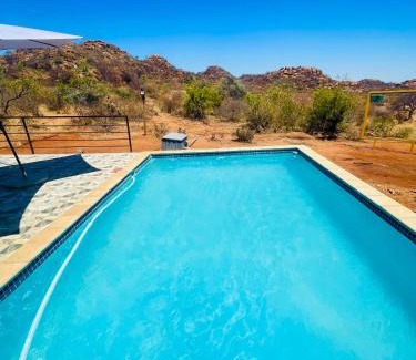 Makhuduthamaga House | Makgobelo Lodge-The Glass House- Solar powered