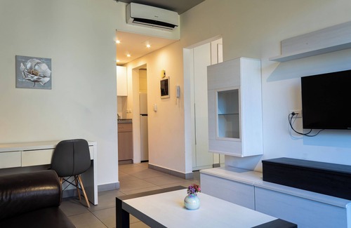 Hamra Apartment | Makhoul 310
