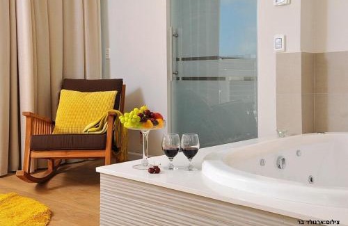 Lapidot Villa | Malki House- a whole complex just for you