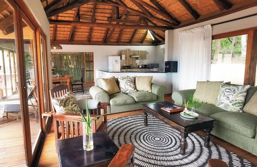 KwaNibela Cabin | Malkoha Lake St. Lucia