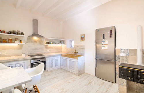 Orient House | Mallorcan dream house with mountain views, private terrace and Wifi