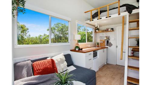 Freemans Reach House | Malniri Park by Tiny Away