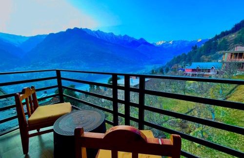 Vashist Hotel | Manali luxury Hotel - By Naina rockland