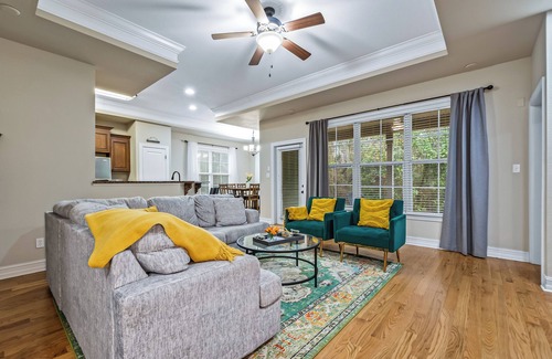 Tallahassee House | Manassas House Cozy Craftsman 4 BDR/Patio/Firepit