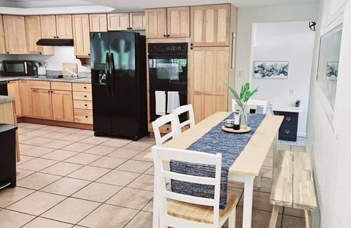 Weeki Wachee Gardens Ski Chalet | Manatee Cove Compound Retreat Star5Vacations