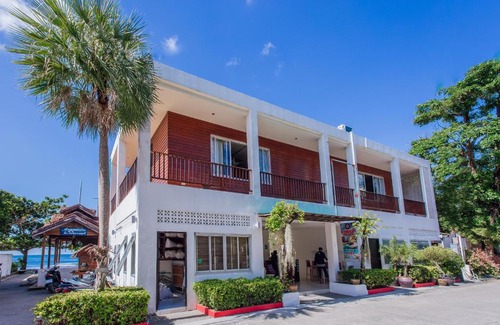 Chaloklum Hotel | Mandalai Hotel