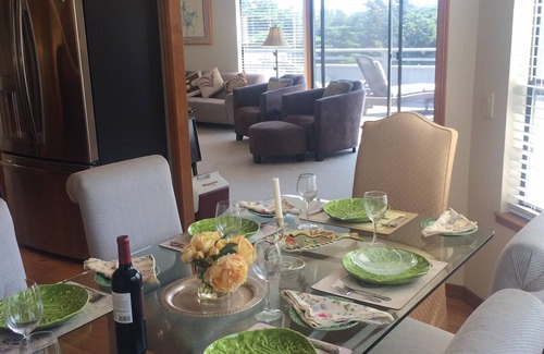 Bodega Bay House | Mandolin Wind - Private retreat with filtered ocean view and hot tub