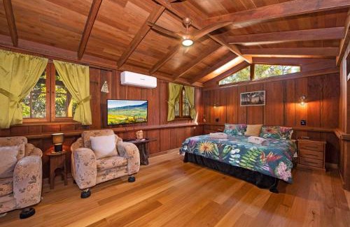 River Heads Villa | MANGO LODGE River Heads