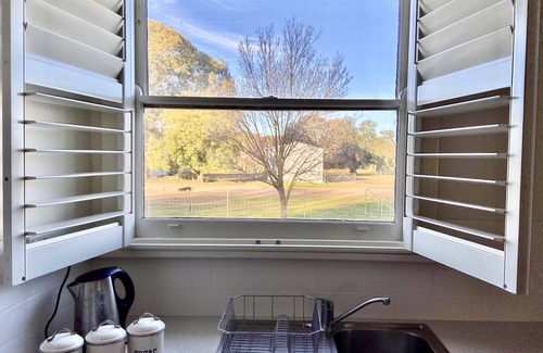 Cootamundra House | Mannamite Farm Cottage