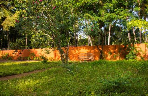 Akkaraipattu House | Mannankulam Villa