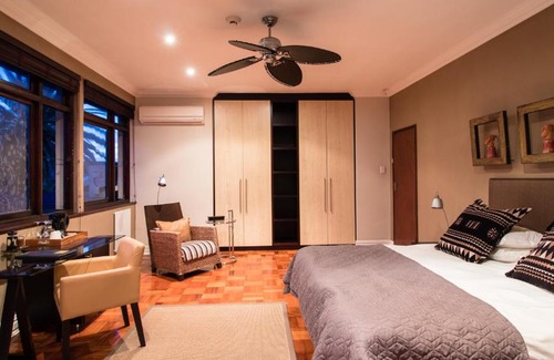 Pollok Beach House | Manor 38