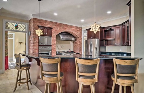 Gettysburg House | Manor on the 7th Luxury minutes away from History