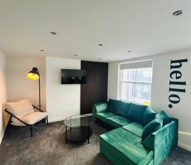 Hull Old Town Apartment | Manor st duplex in the heart of Hull