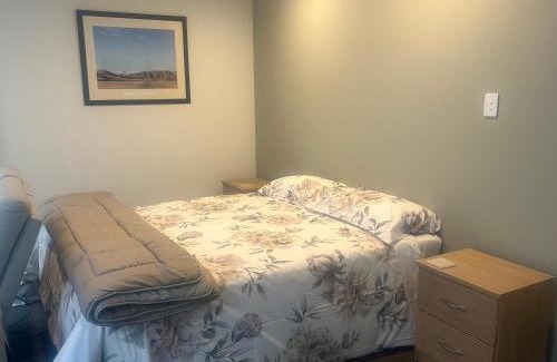 Ranfurly Apartment | Manorburn Apartments Luxury Studio Apartment Central Otago