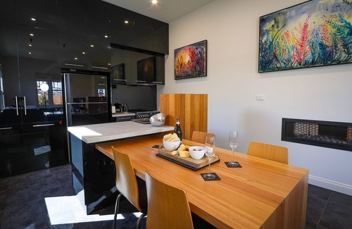 Sale House | Mansi on Raymond