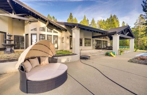 Placerville House | Mansion, Pool, Game Room