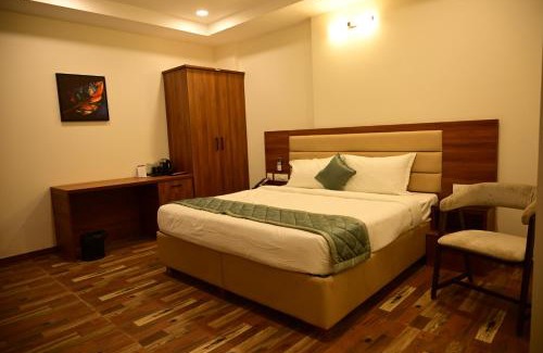 Basavakalyan Hotel | Manthra Hotel, Basavakalyan