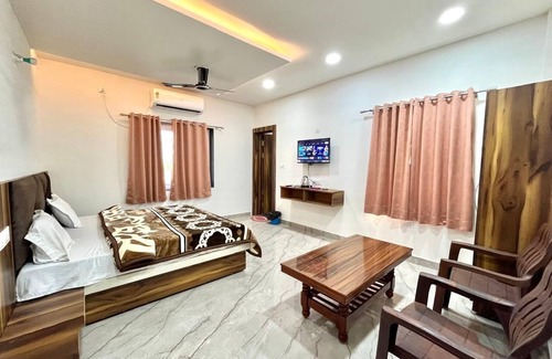 Orchha Hotel | manya palace