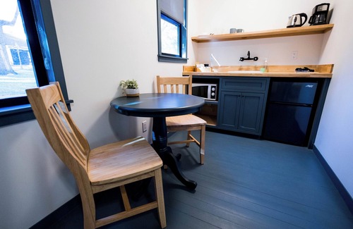 Nevada City Cabin | Maple Cottage at Piety Hill Cottages