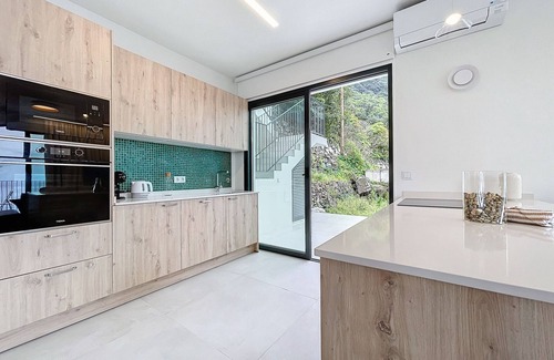 Arco de Sao Jorge Apartment | Mar Yam Garden by Atlantic Holiday